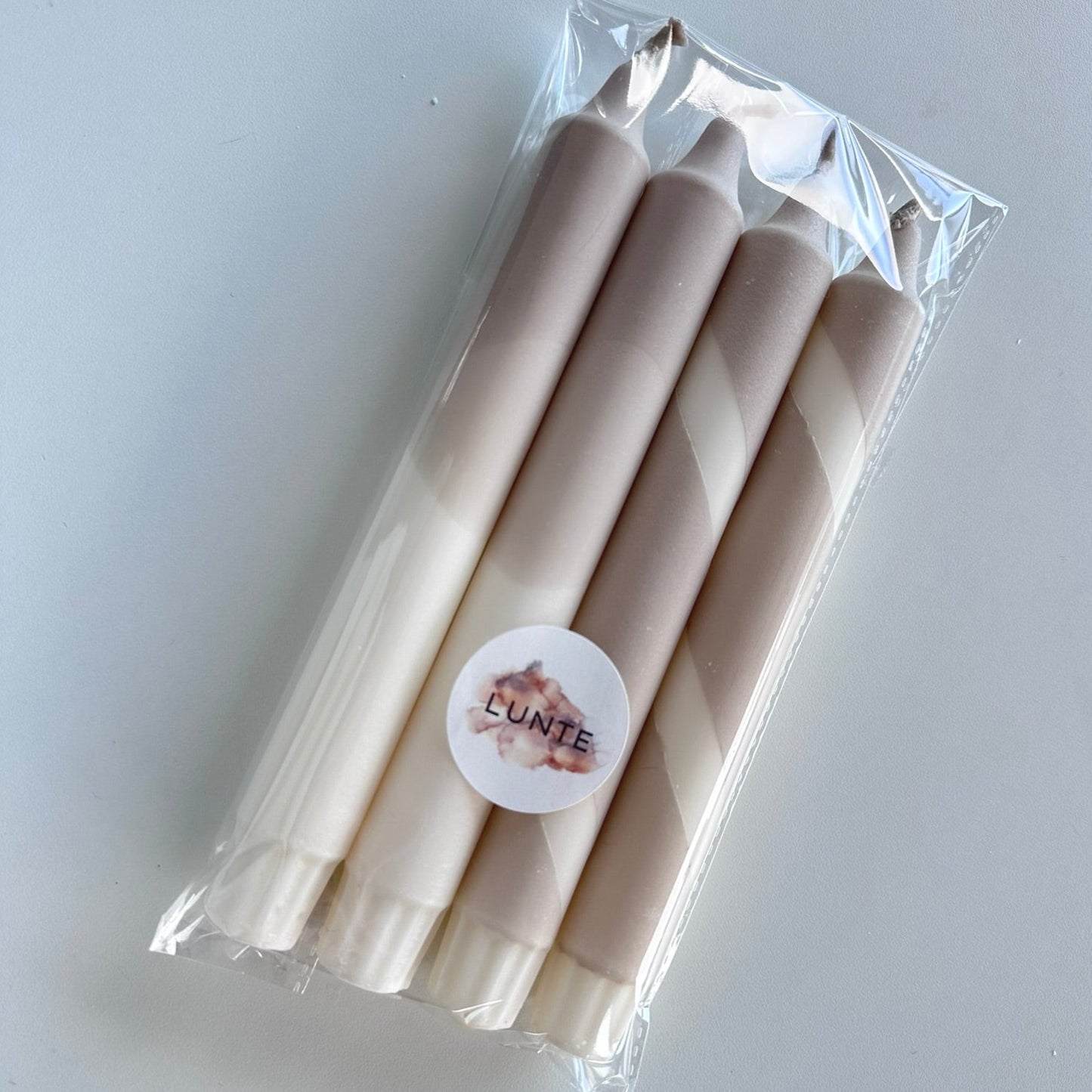 4 pk stearinlys, beige/hvit nr.1