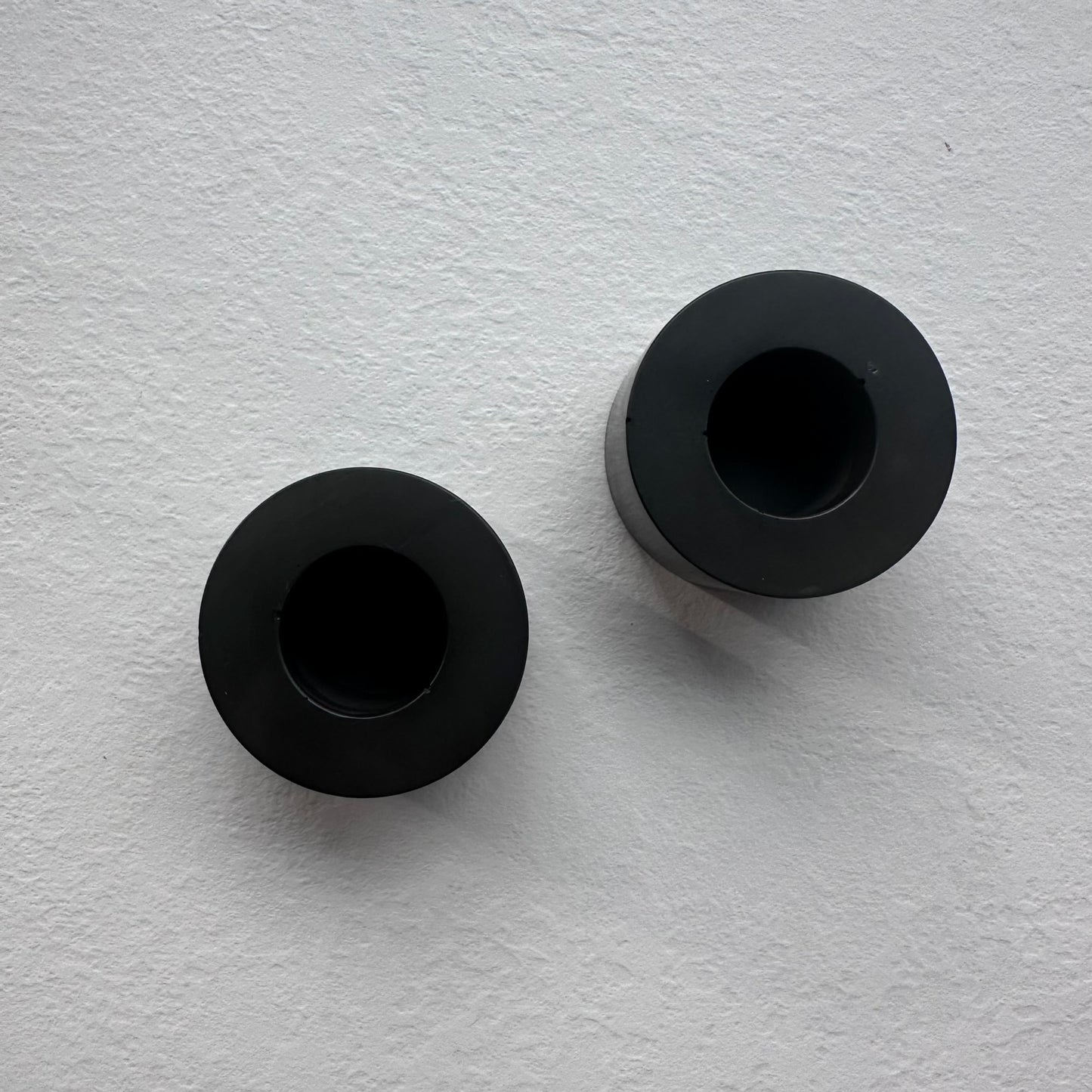 Lysestake, Rund, Sort